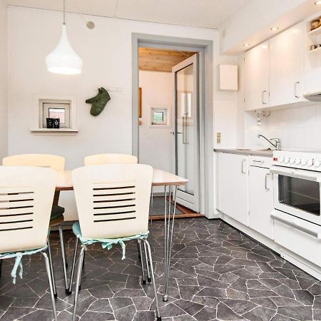 6 Person Holiday Home In R M Sønderby Esterno foto